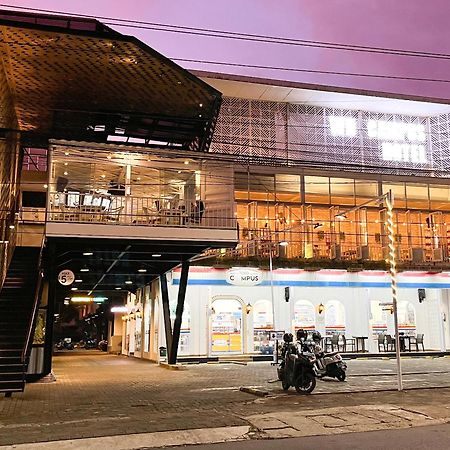 Hotel Wisata Niaga Campus Purwokerto Exterior foto