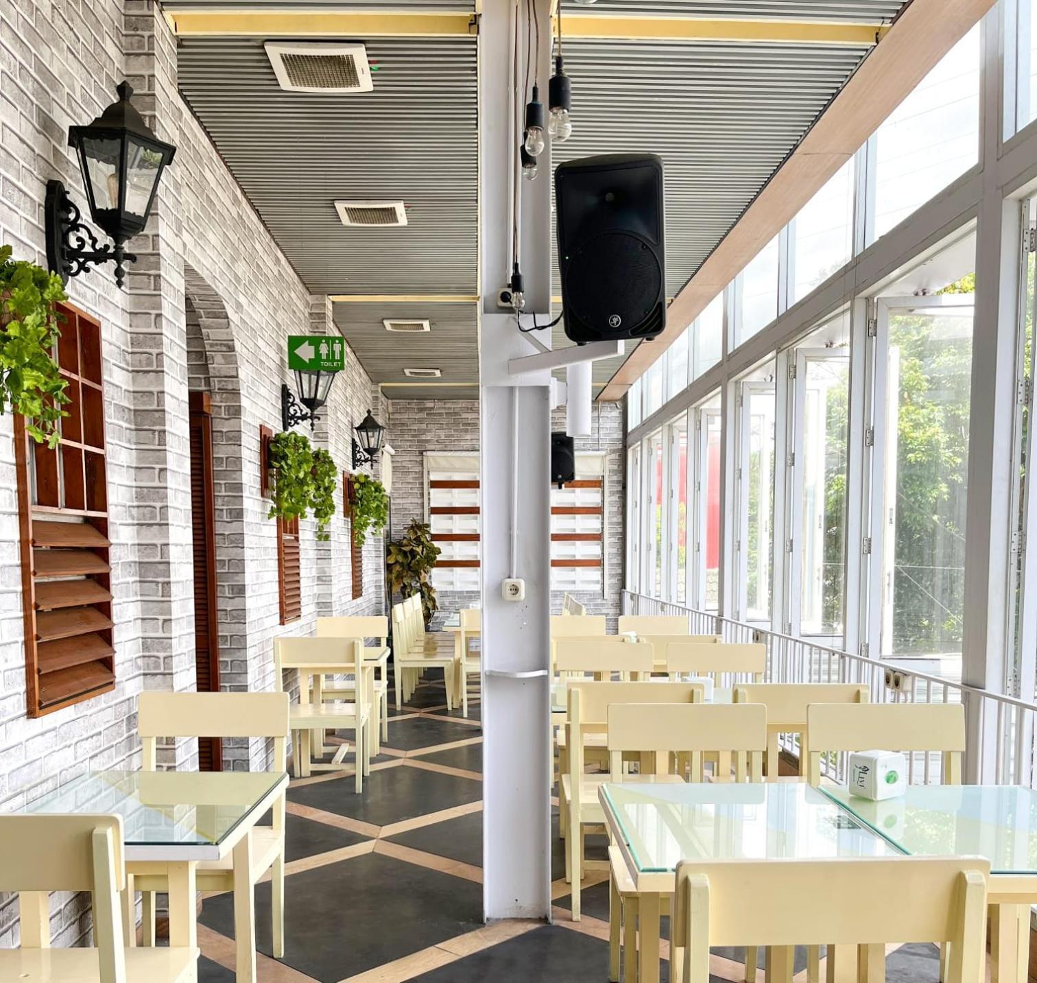 Hotel Wisata Niaga Campus Purwokerto Exterior foto